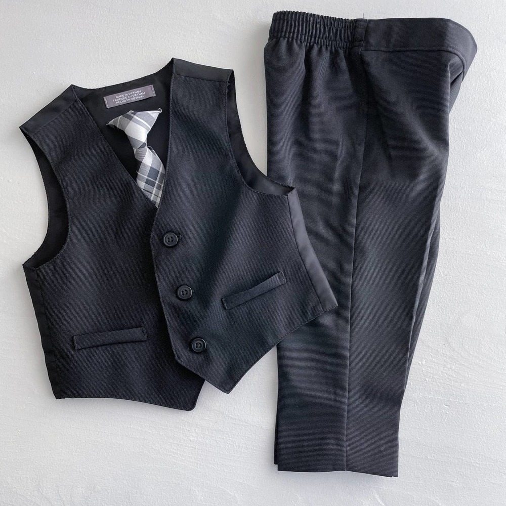 Van Heusen Baby Vest + Pant Suit 18m